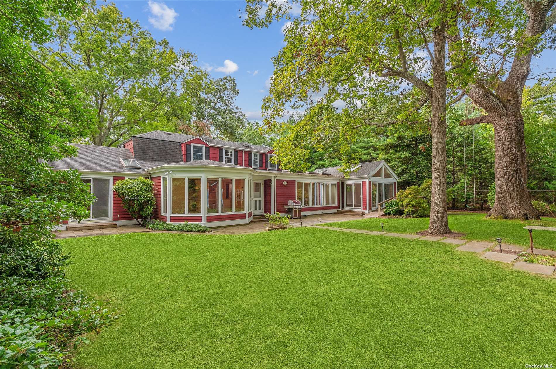 3295 Pine Neck Road, Southold, New York image 3