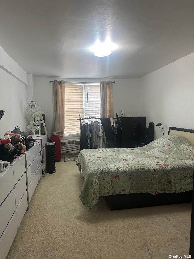 134-54 Maple Avenue 5N