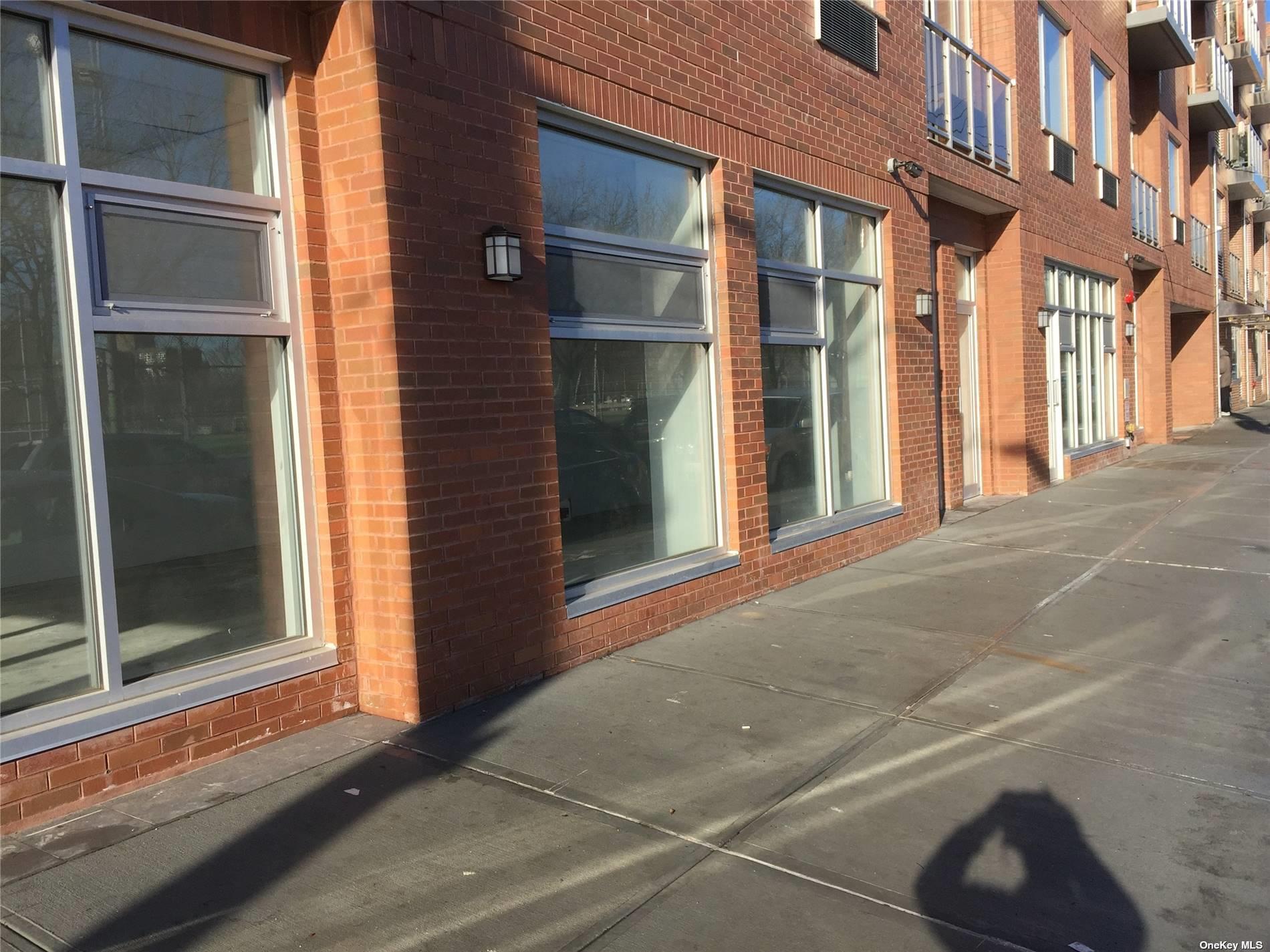 136-21 Latimer Place