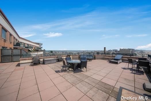 136 Beach 117th Street #2C, Rockaway Park, New York image 5