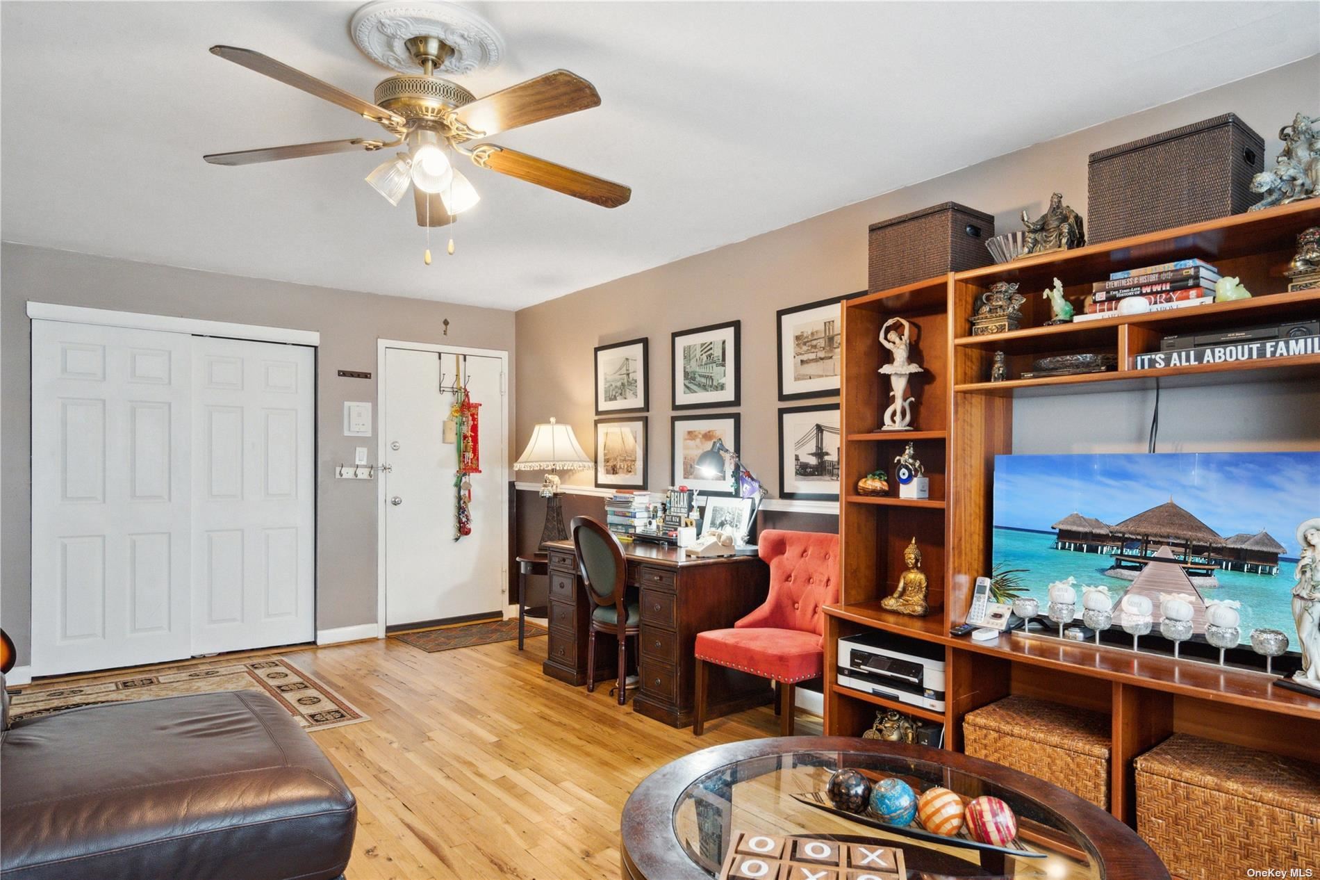 324 Post Ave #6E, Westbury, New York image 9