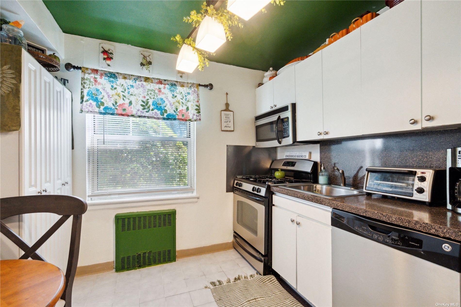 324 Post Ave #6E, Westbury, New York image 12
