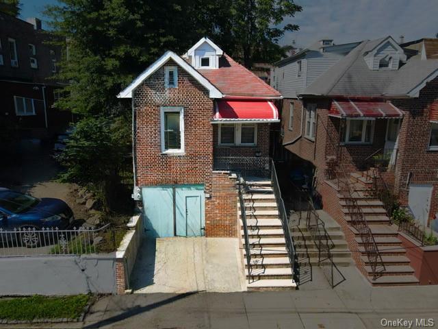 Property for Sale at 3443 Edson Avenue, Bronx, New York - Bedrooms: 5 
Bathrooms: 3 
Rooms: 5  - $600,000