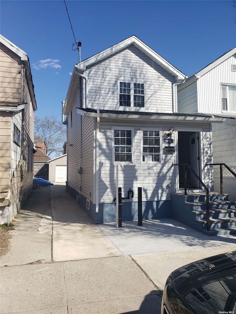 Homes For Sale - 129-13 135th Place Pl<br/> Queens County, South Ozone Park, NY 11420