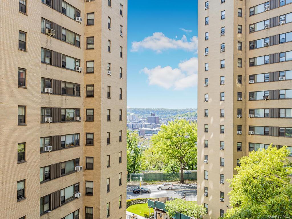 9 Fordham Hill Oval #7D, New York, New York image 25