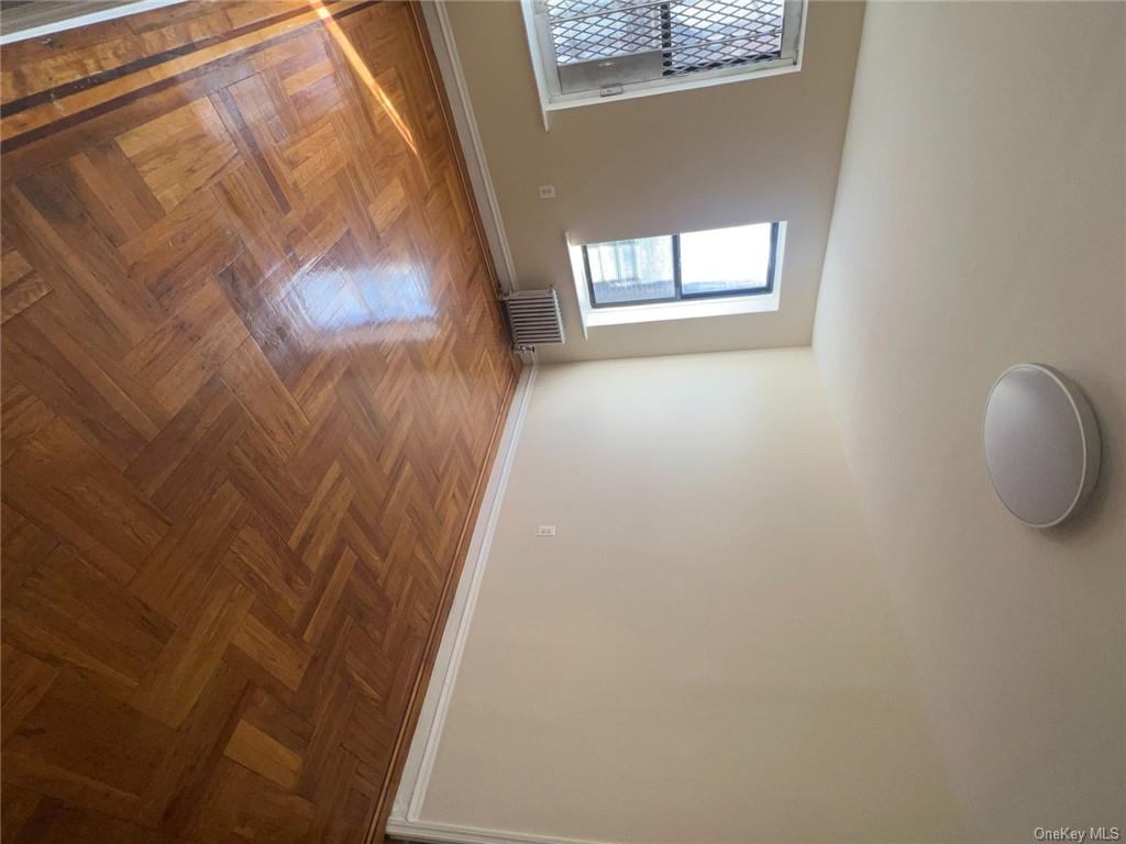 Rental Property at 1776 Castle Avenue 1D, Bronx, New York - Bedrooms: 1 
Bathrooms: 1 
Rooms: 3  - $1,421 MO.