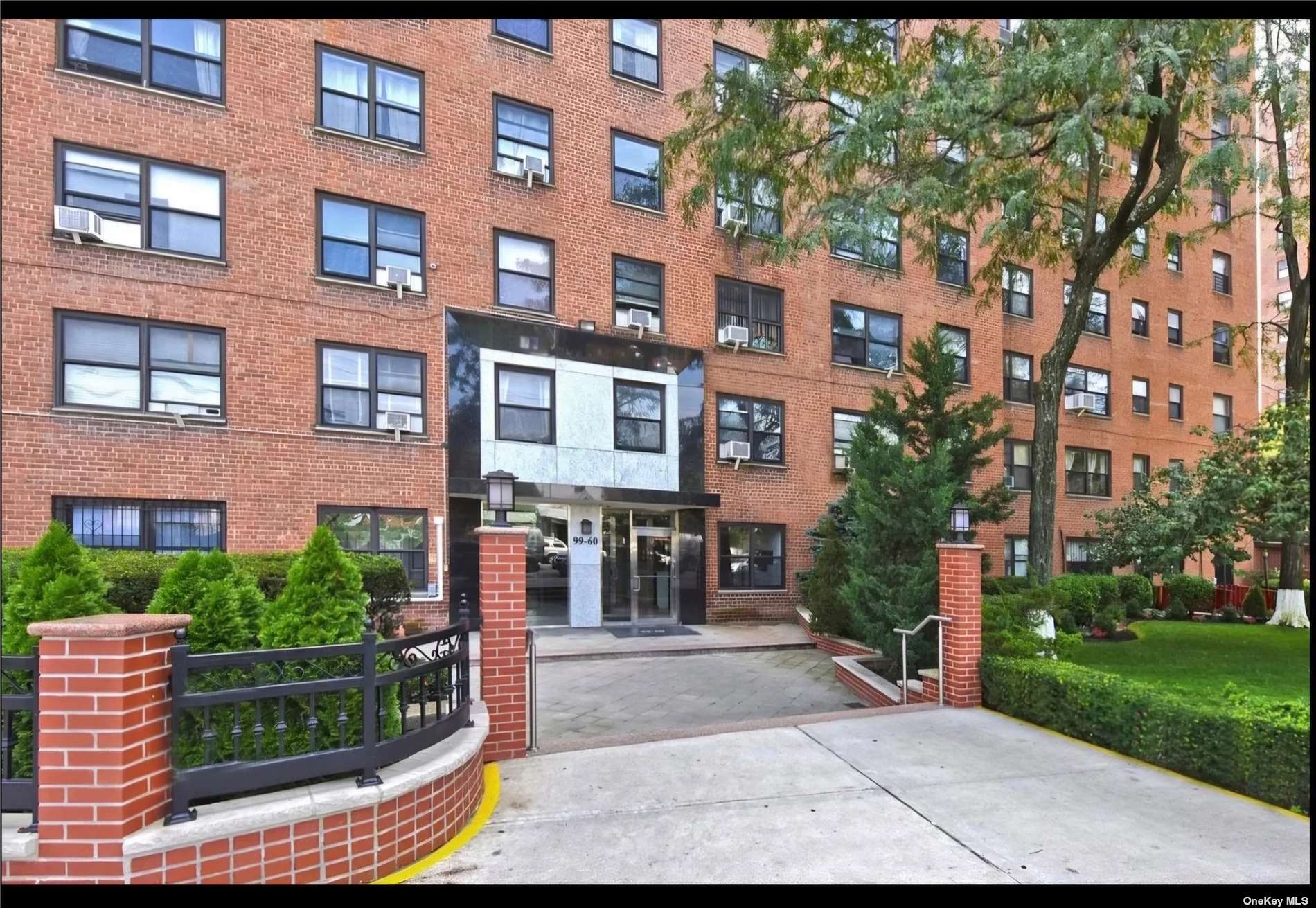 99-60 63rd Road #7R, Rego Park, New York image 1