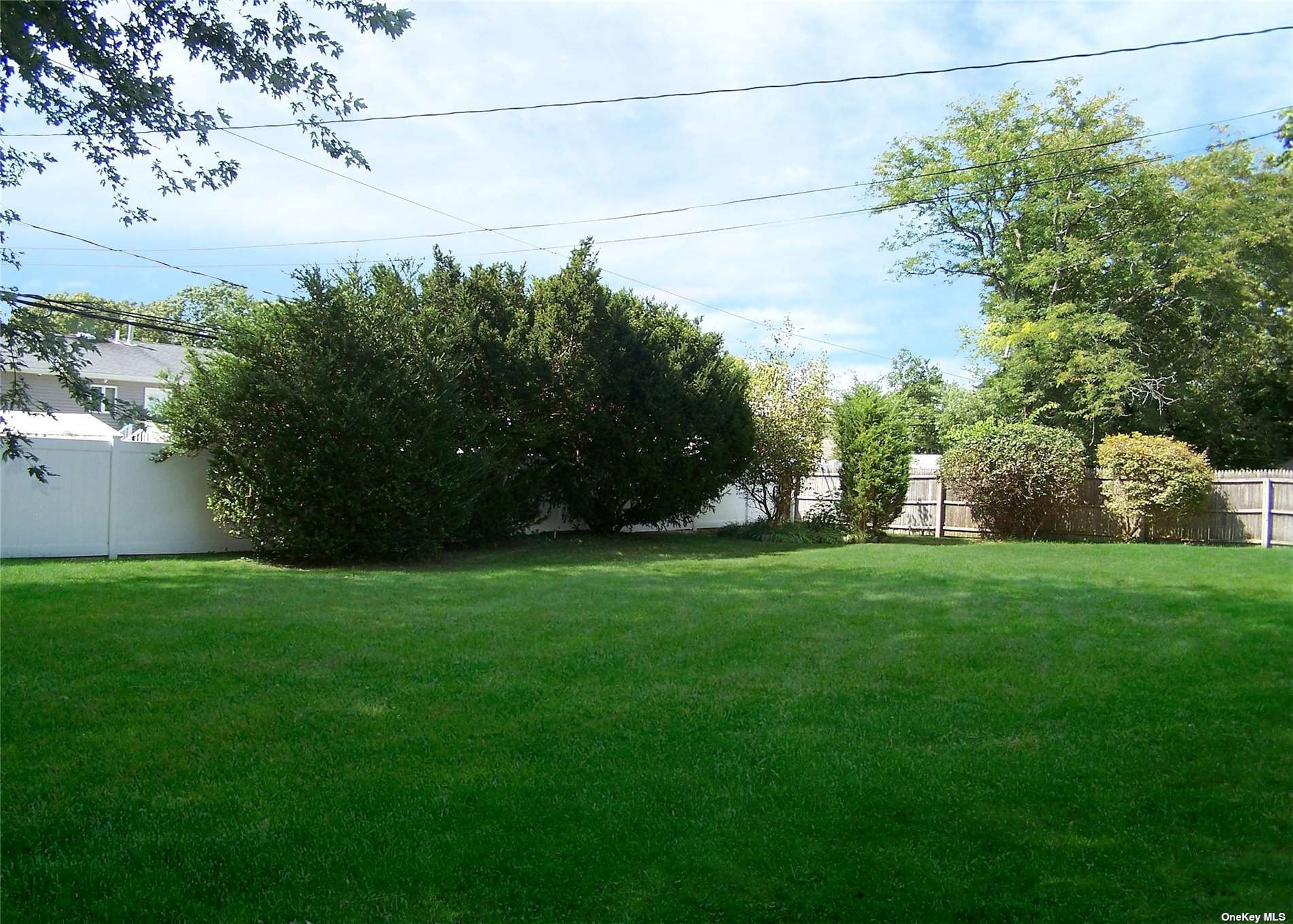 14 Towne Lane, Centereach, New York image 20