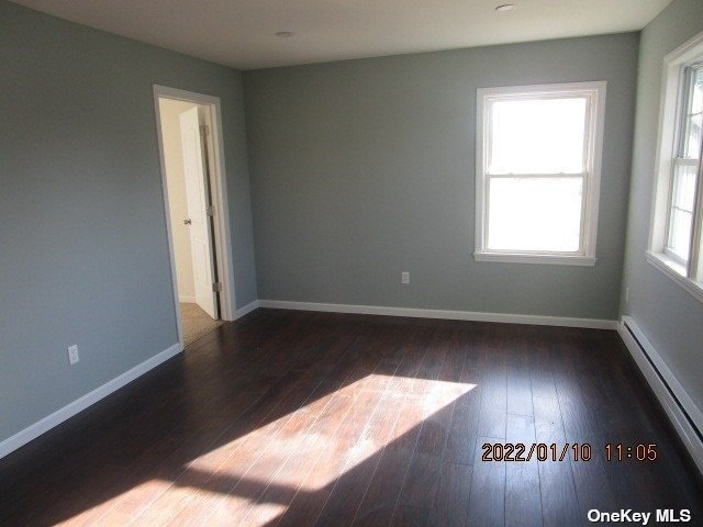 Photo 8 of 10 of 4 S Emerald Lane house