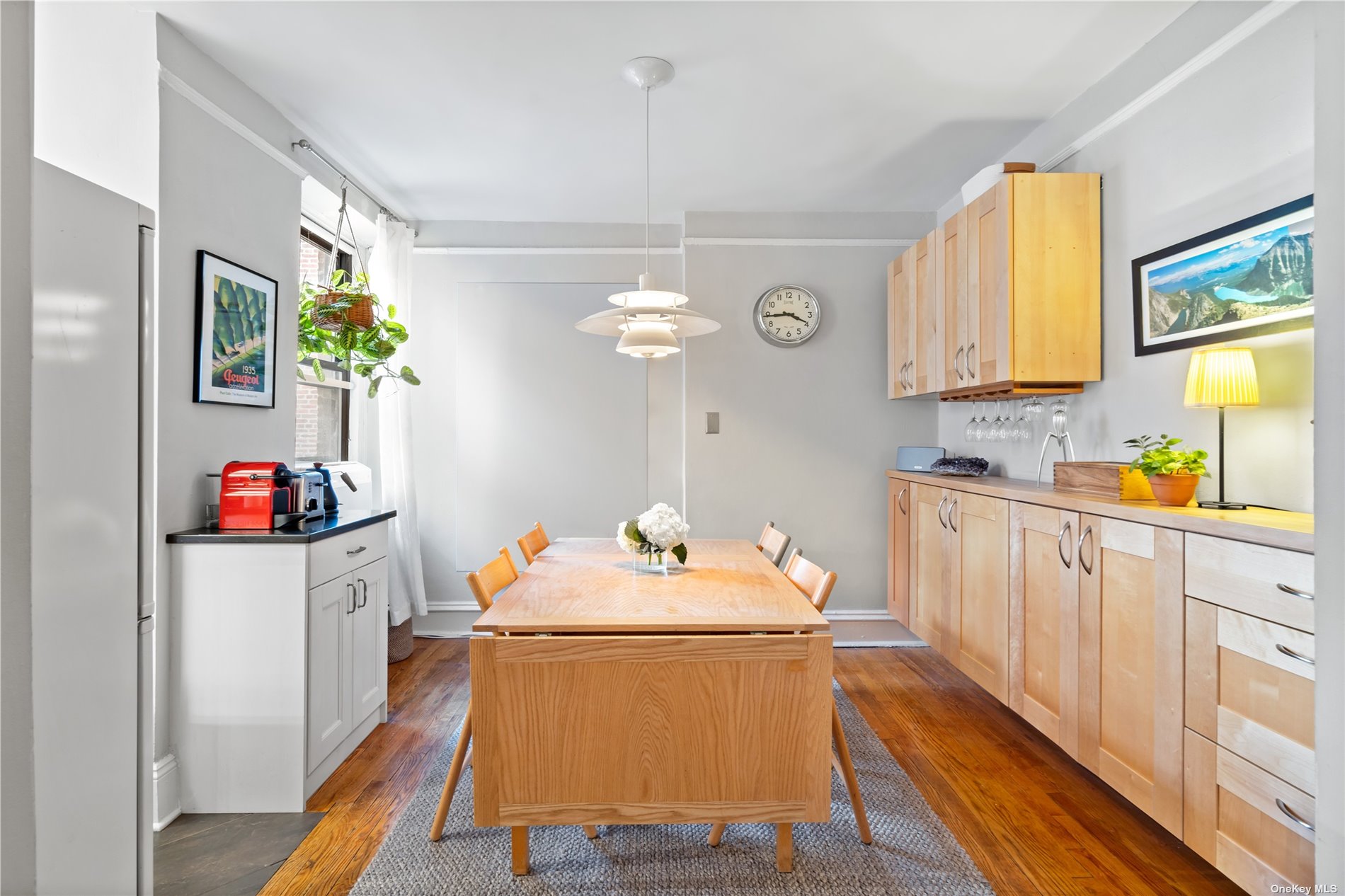 Photo 4 of 17 of 73-20 Austin Street 1C co-op property