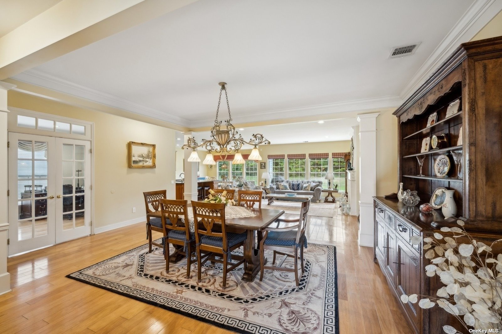 75 Samantha Circle #75, Westhampton, New York image 6