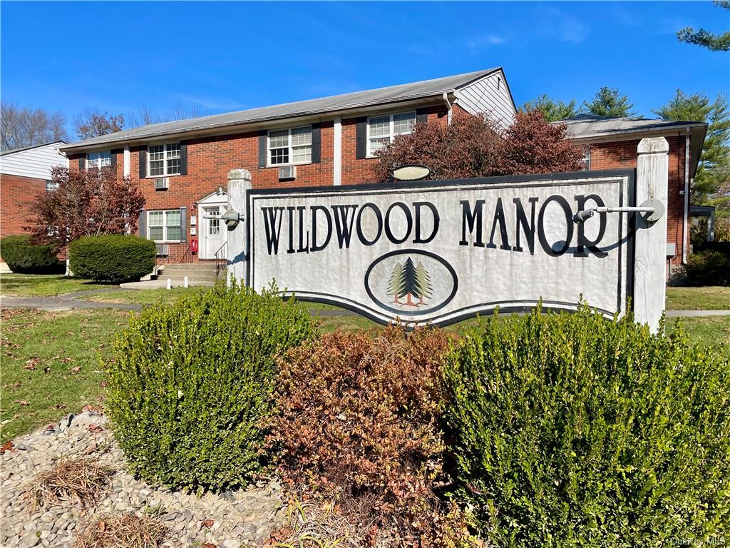 Property for Sale at 5 Wildwood Drive 8B, Wappingers Falls, New York - Bedrooms: 2 
Bathrooms: 1 
Rooms: 4  - $224,950