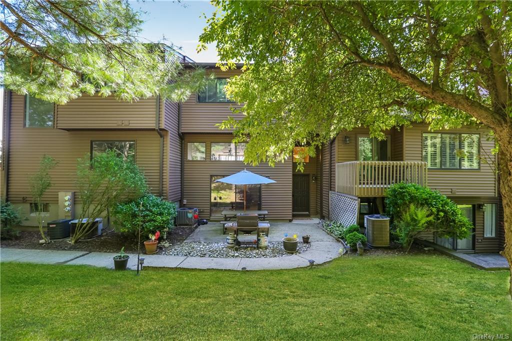 Photo 1 of 36 of 26 Timberline Drive condo