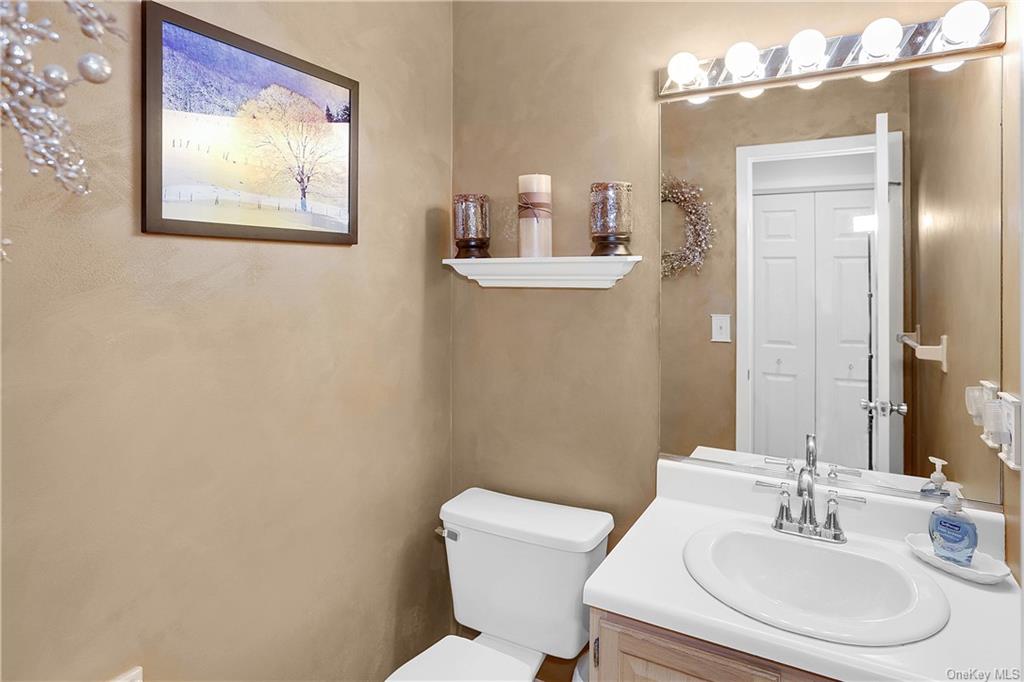 Photo 19 of 36 of 26 Timberline Drive condo