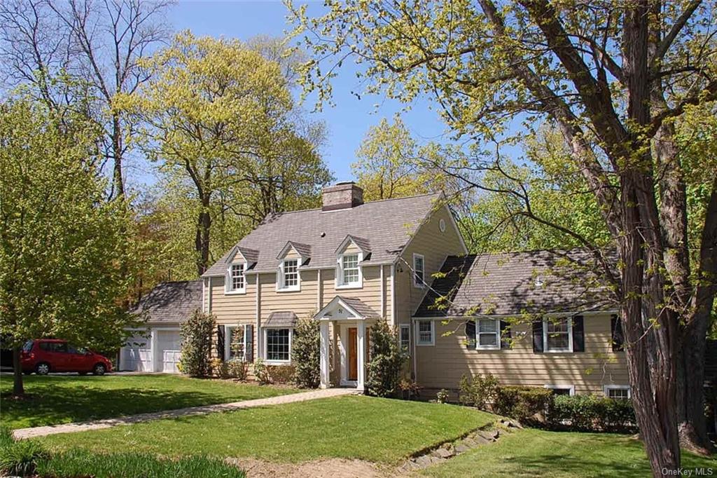 Photo 1 of 36 of 51 Mohegan Road house