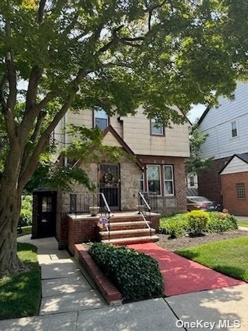 Property for Sale at 5009 217 Street, Bayside, Queens, NY - Bedrooms: 3 
Bathrooms: 2 
Rooms: 9  - $950,000