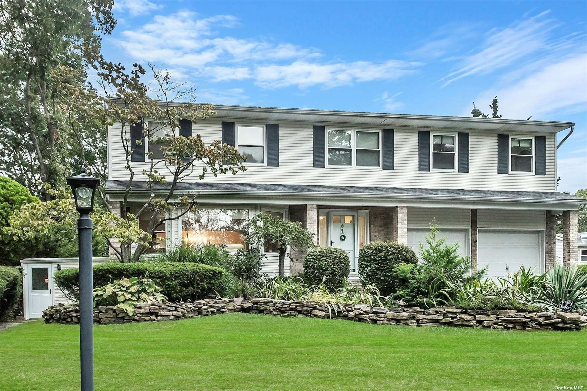 Property for Sale at 1 Erita Lane, Smithtown, Hamptons, NY - Bedrooms: 4 
Bathrooms: 4  - $799,888