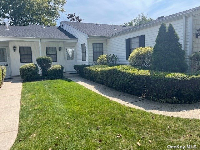 View Stony Brook, NY 11790 condo