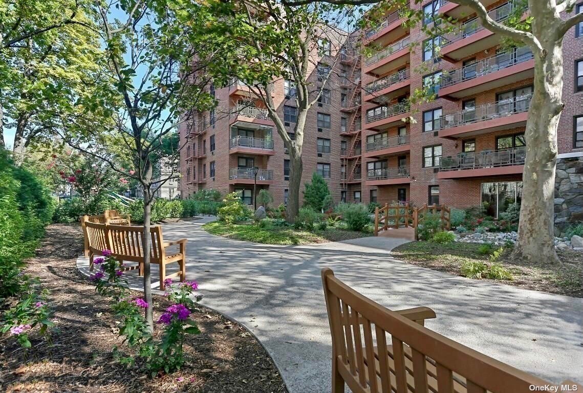 8710 51st Avenue Ave #APT 2W, Elmhurst, New York image 11