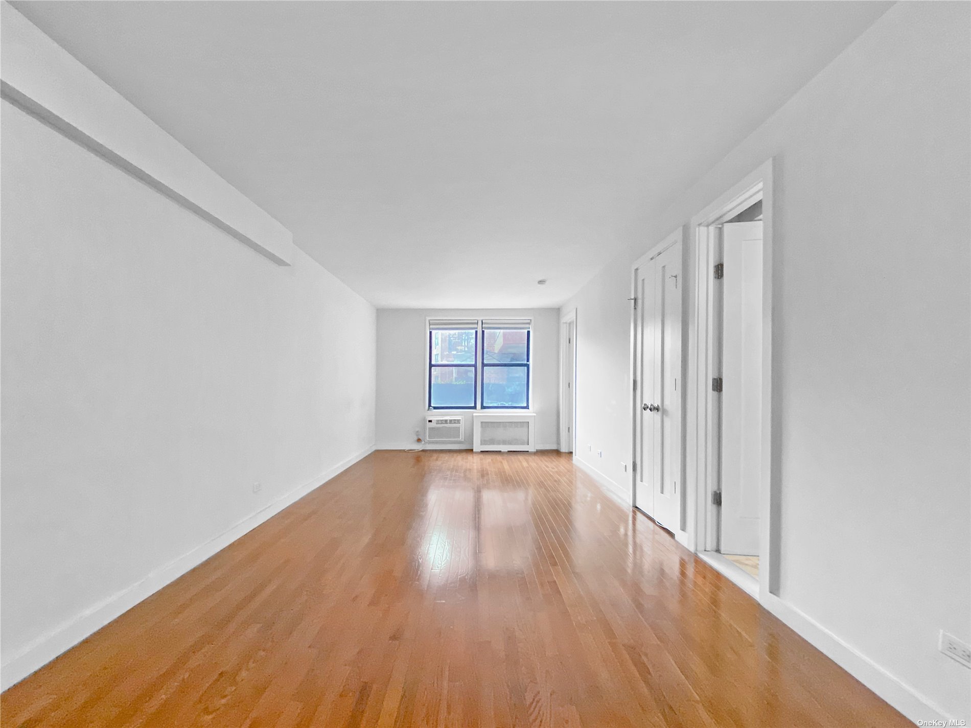 8710 51st Avenue Ave #APT 2W, Elmhurst, New York image 3