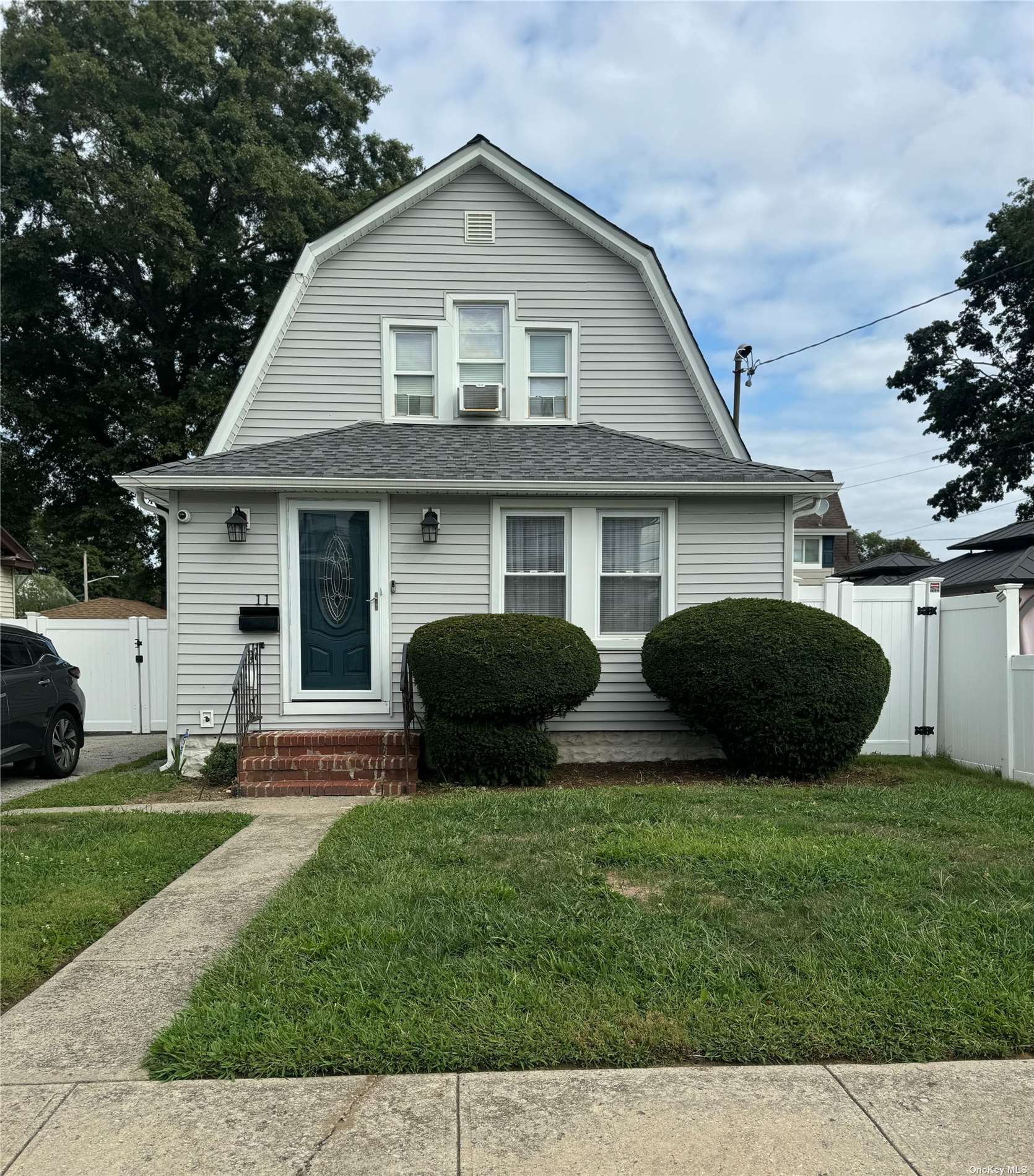 View Hempstead, NY 11550 house