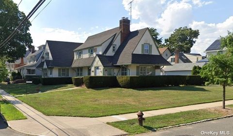 211-35 34th Road Bayside NY 11361