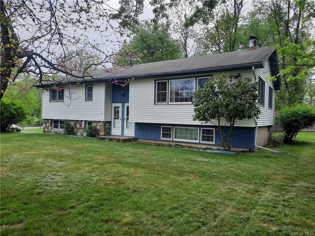 Property for Sale at 37 The Drive, Westtown, New York - Bedrooms: 3 
Bathrooms: 1 
Rooms: 6  - $375,000