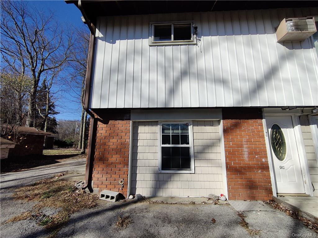 Rental Property at 136 Stringham Road 9C, Lagrangeville, New York - Bedrooms: 1 
Bathrooms: 1 
Rooms: 4  - $1,600 MO.