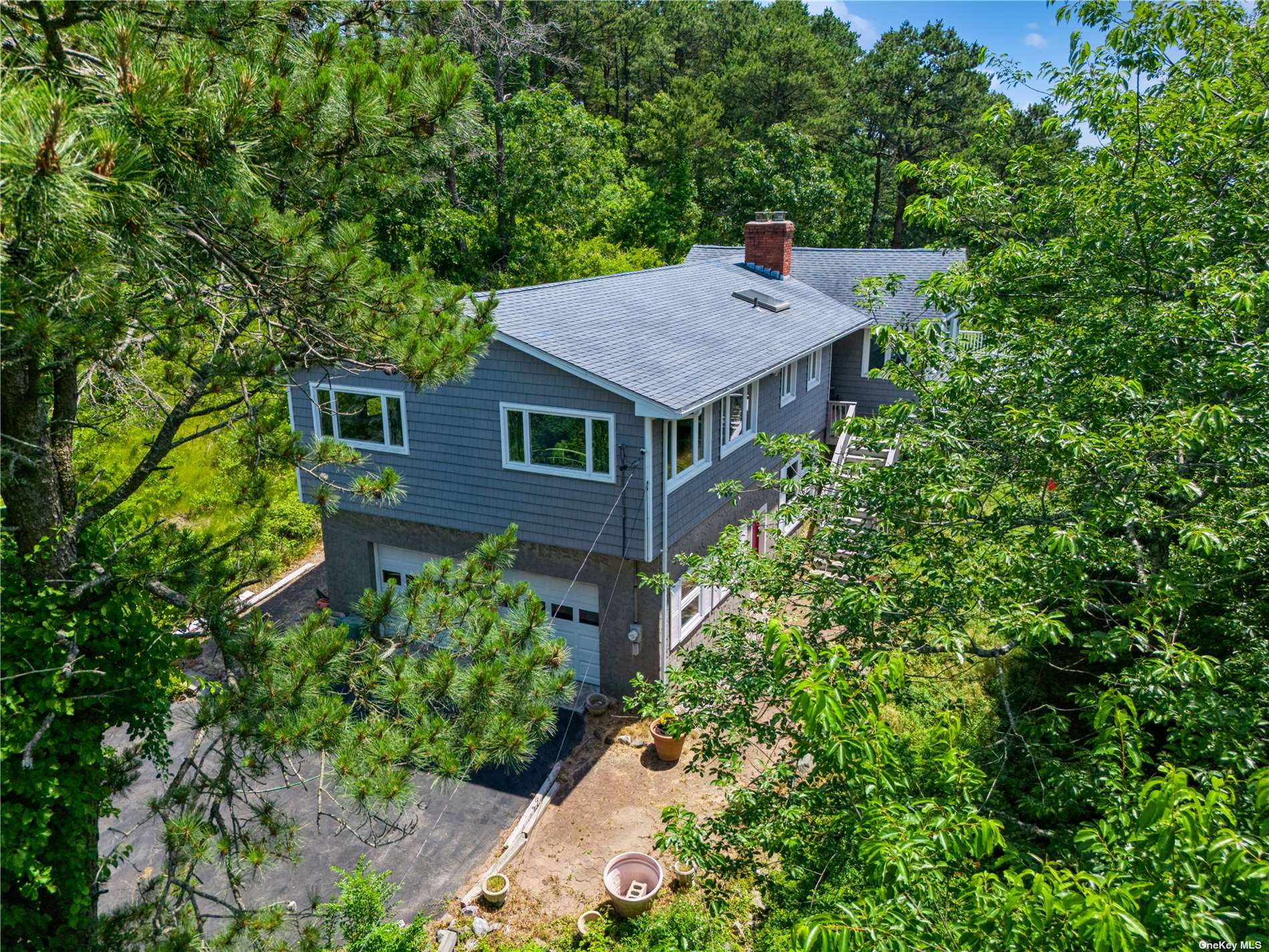 542 Montauk Hwy, Southampton, New York image 12