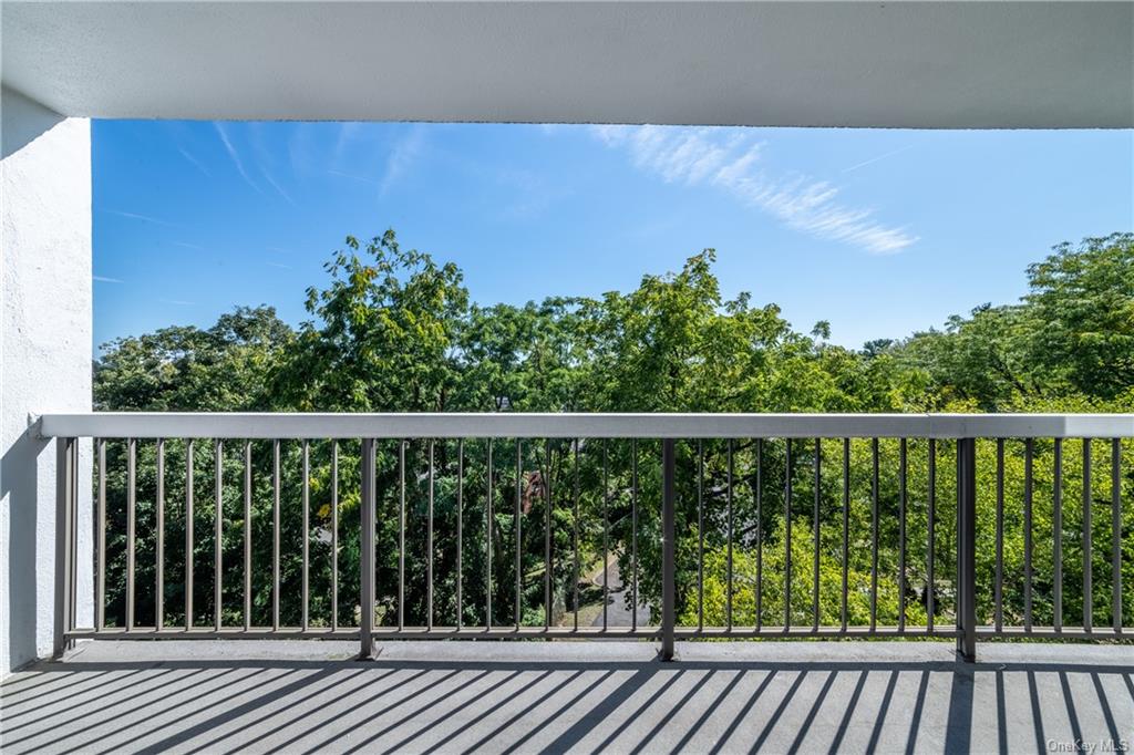 100 High Point Drive #511, Hartsdale, New York image 9