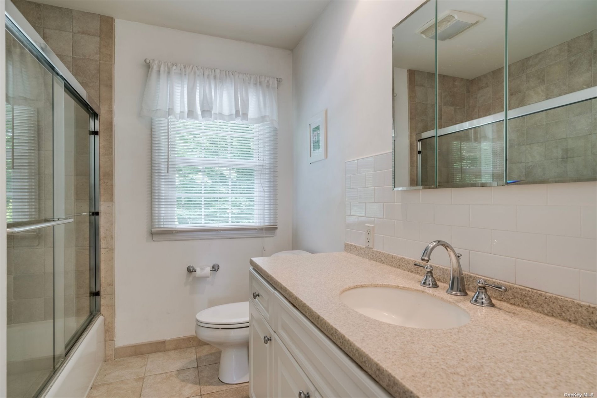 149 Old Field Road, Setauket, New York image 19