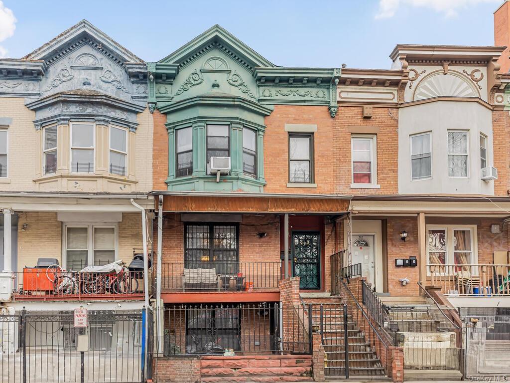 Property for Sale at 904 Bryant Avenue, Bronx, New York - Bedrooms: 5 
Bathrooms: 3  - $900,000