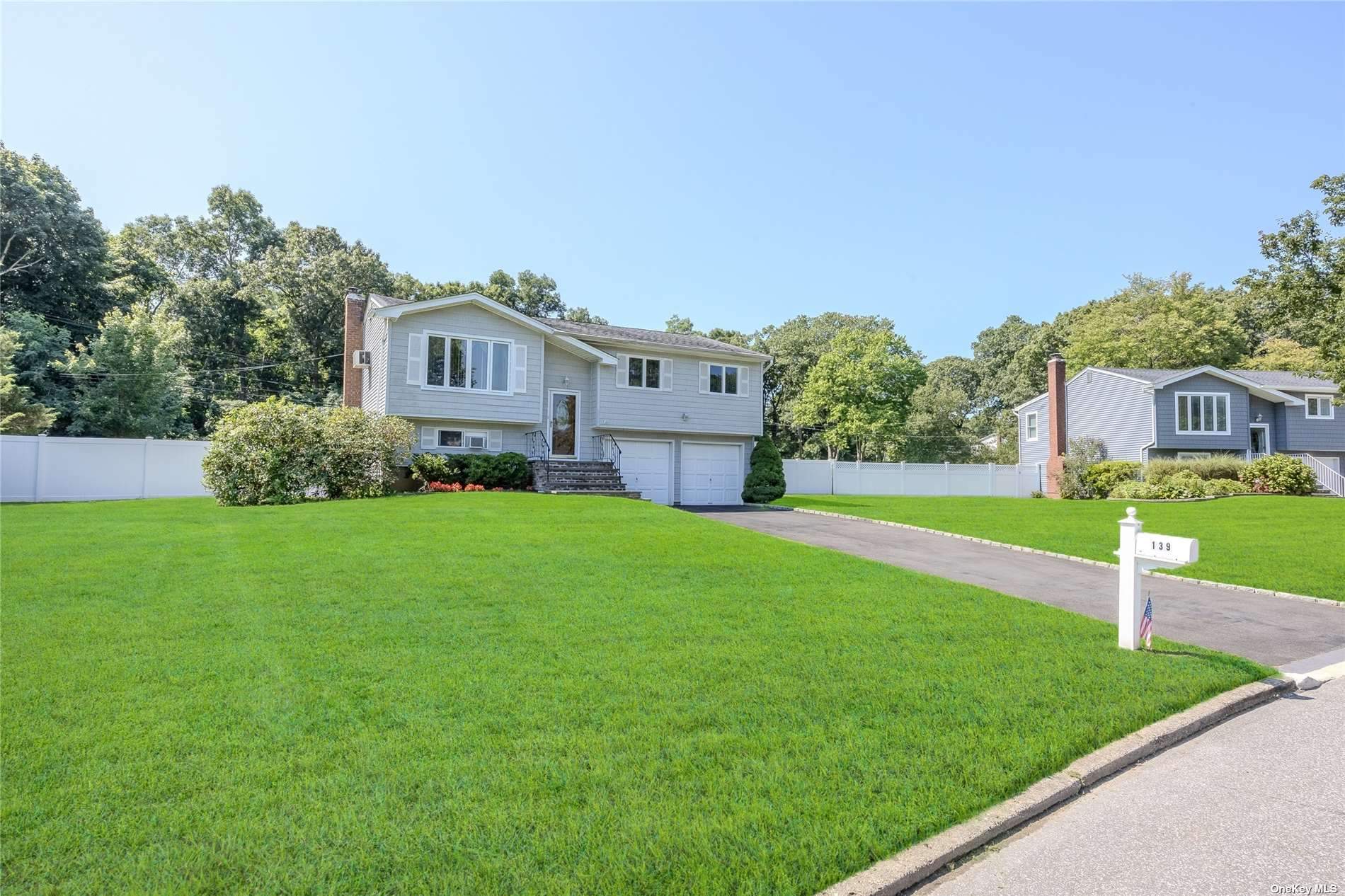 139 Autumn Drive, Hauppauge, New York image 2