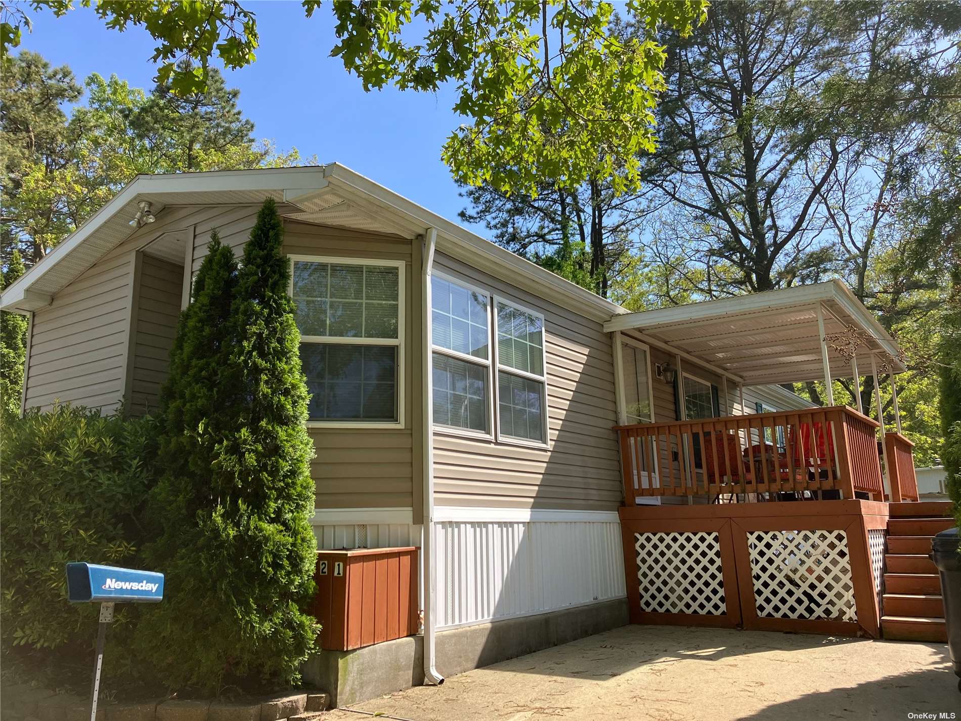 Property for Sale at 52521 Riverleigh Ave, Riverhead, Hamptons, NY - Bedrooms: 2 
Bathrooms: 2  - $138,000
