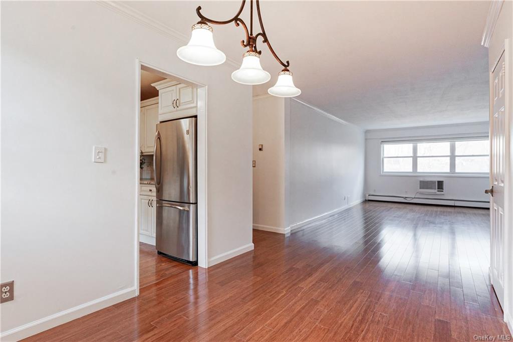 Photo 5 of 18 of 12 Fieldstone Drive 374 co-op property