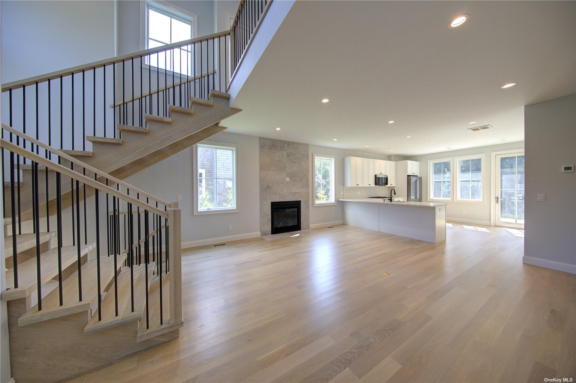 6 Crystal Mews Lane, East Hampton, New York image 2