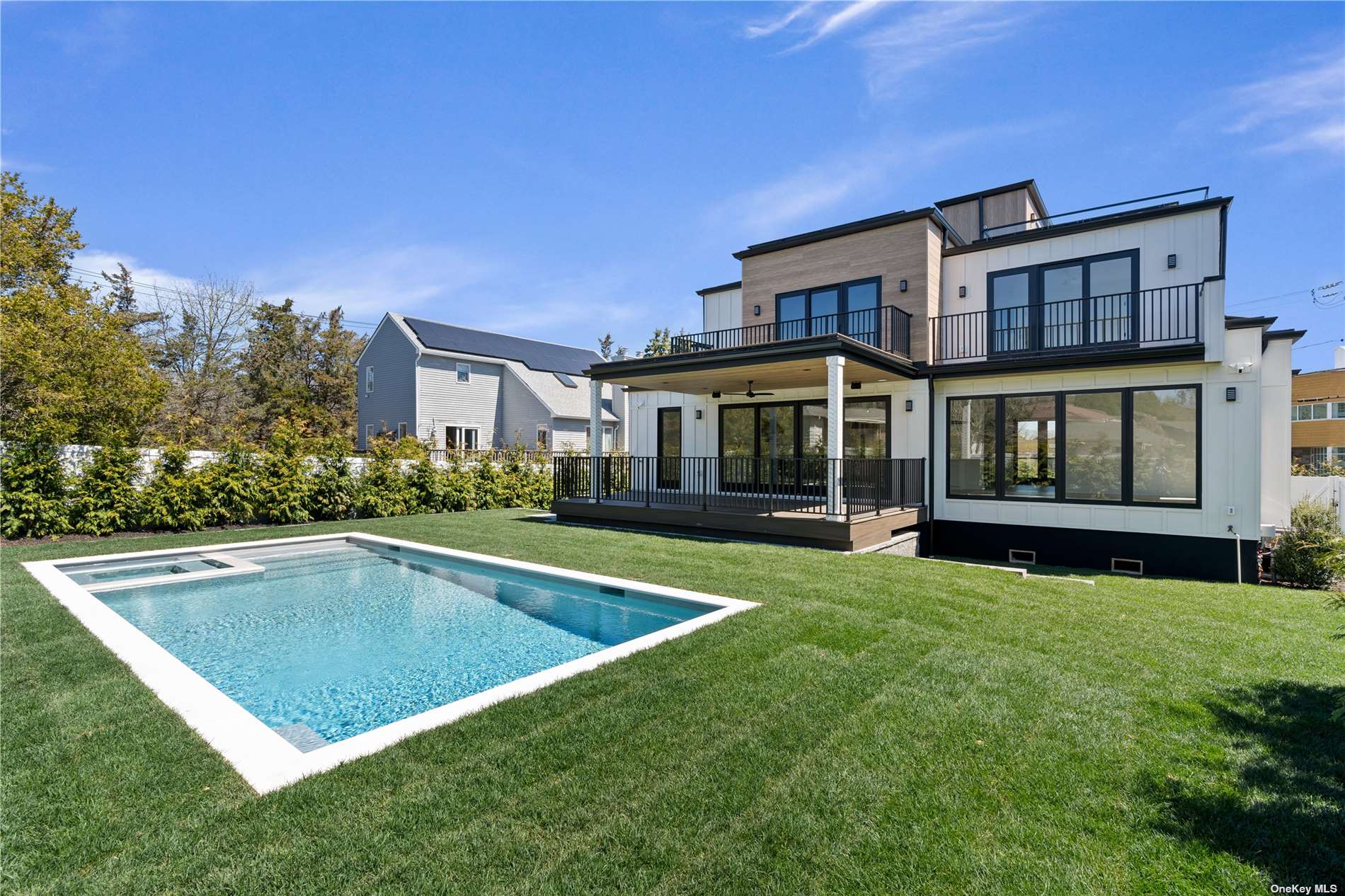 Property for Sale at 5 Little Neck Road, Southampton, Hamptons, NY - Bedrooms: 5 
Bathrooms: 7  - $2,895,000