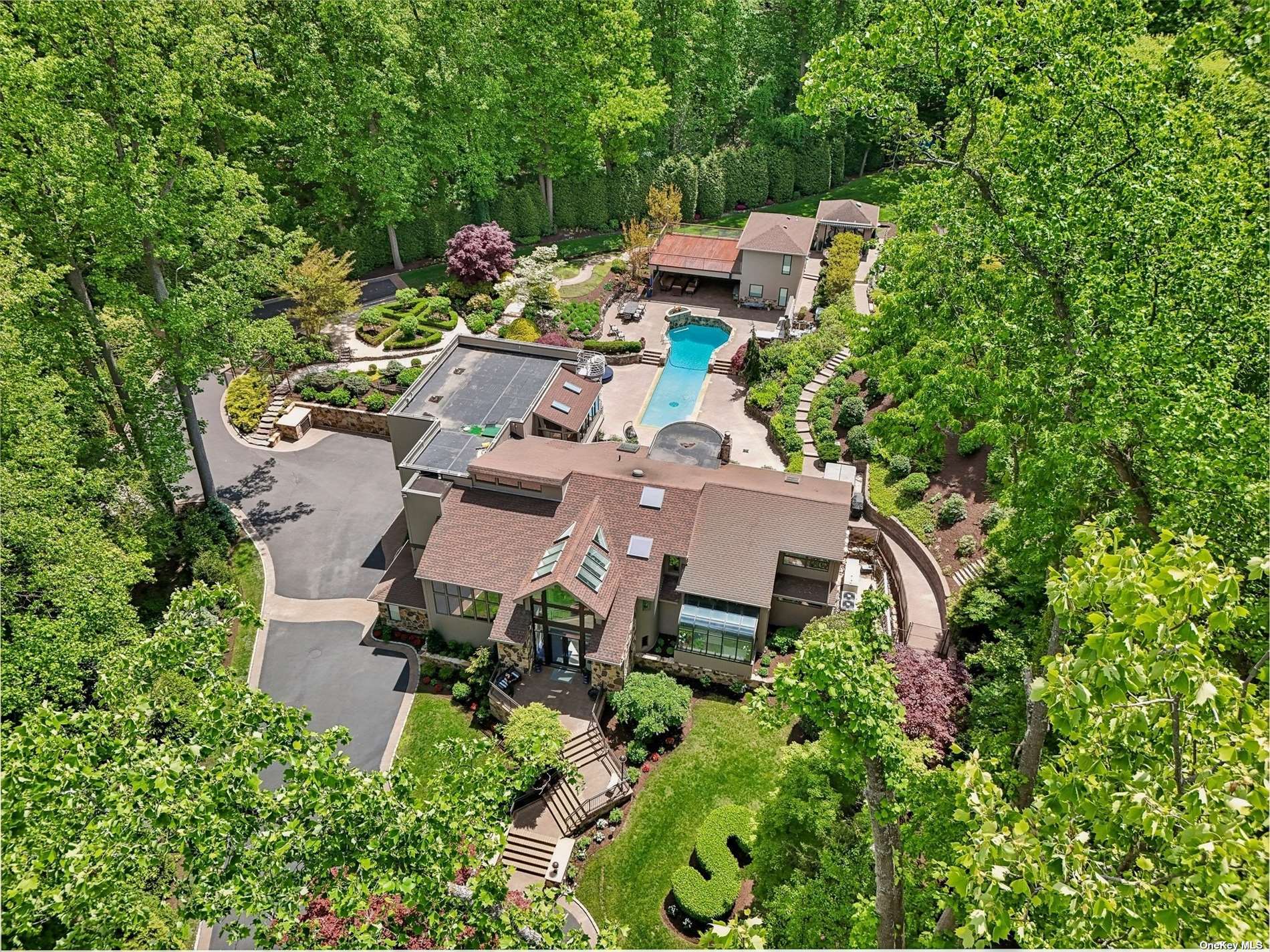 View Head Of The Harbor, NY 11780 house