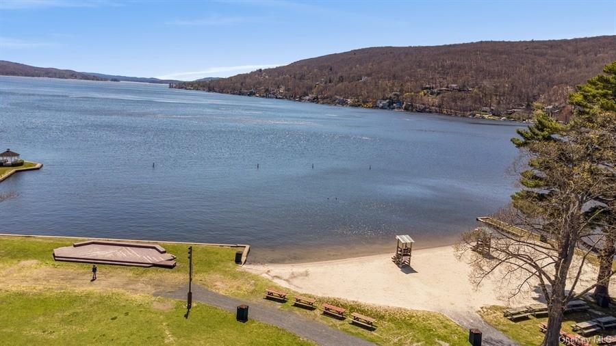 24 Woodlands Terrace, Greenwood Lake, New York image 35