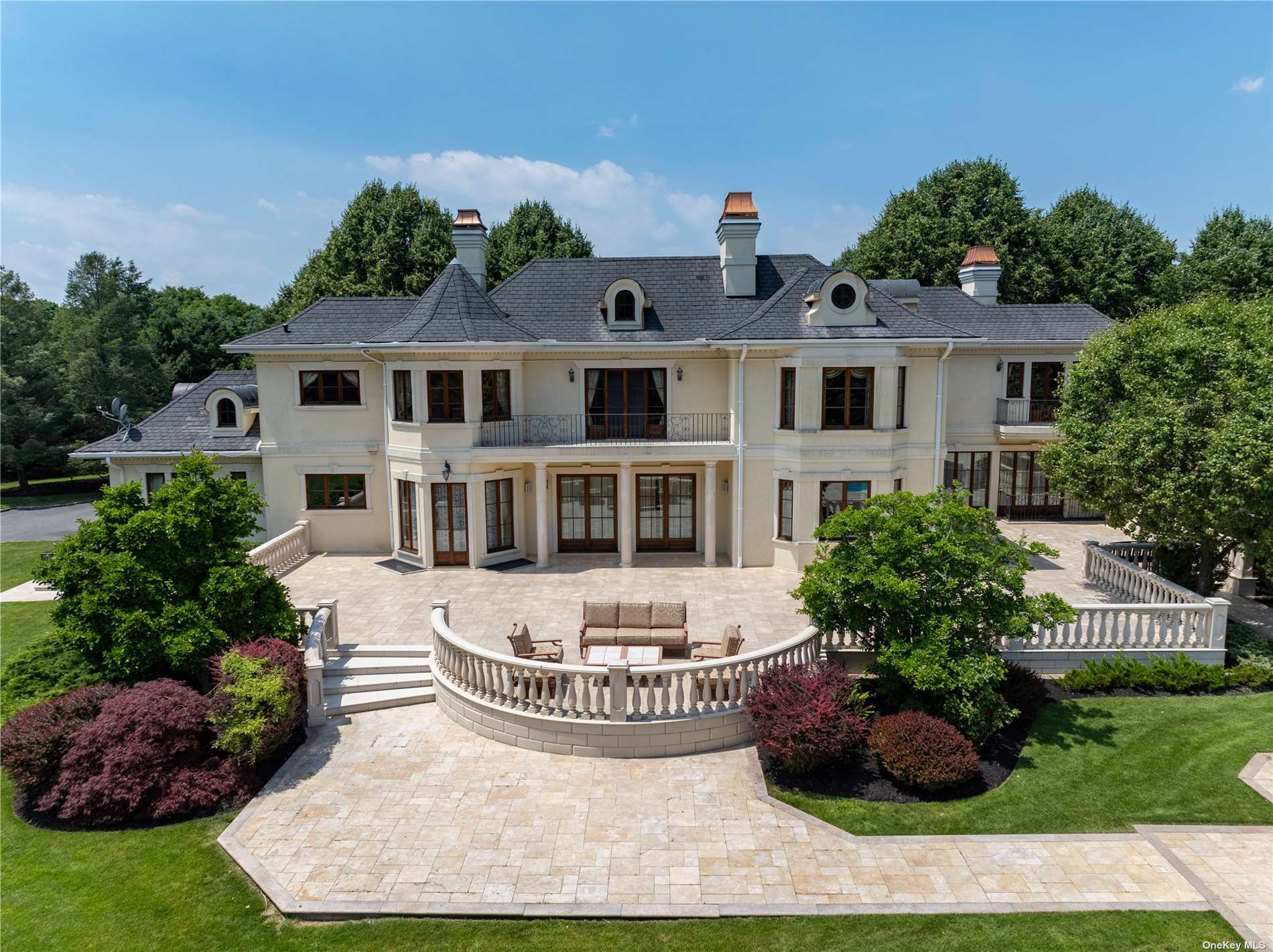 6 Polo Drive, Old Westbury, New York image 33