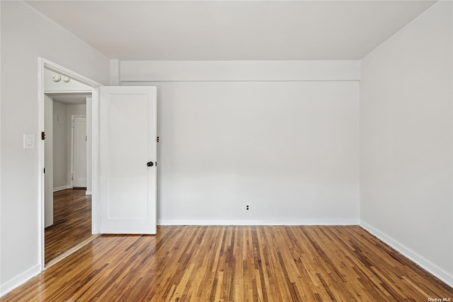 52-30 39th Avenue #3D, Woodside, New York image 9