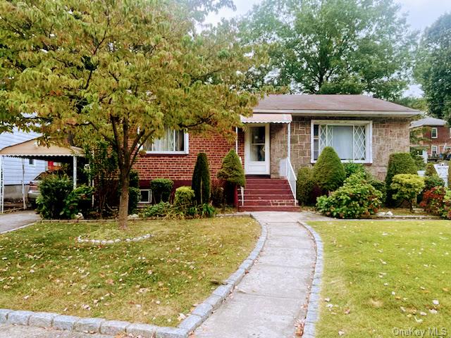 Photo 1 of 12 Maple Place, Yonkers, New York, $439,000, Web #: 6329476