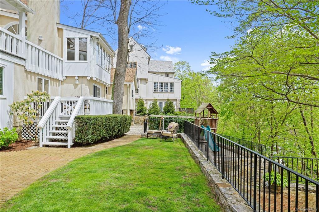 52 Prescott Avenue, Bronxville, New York image 19