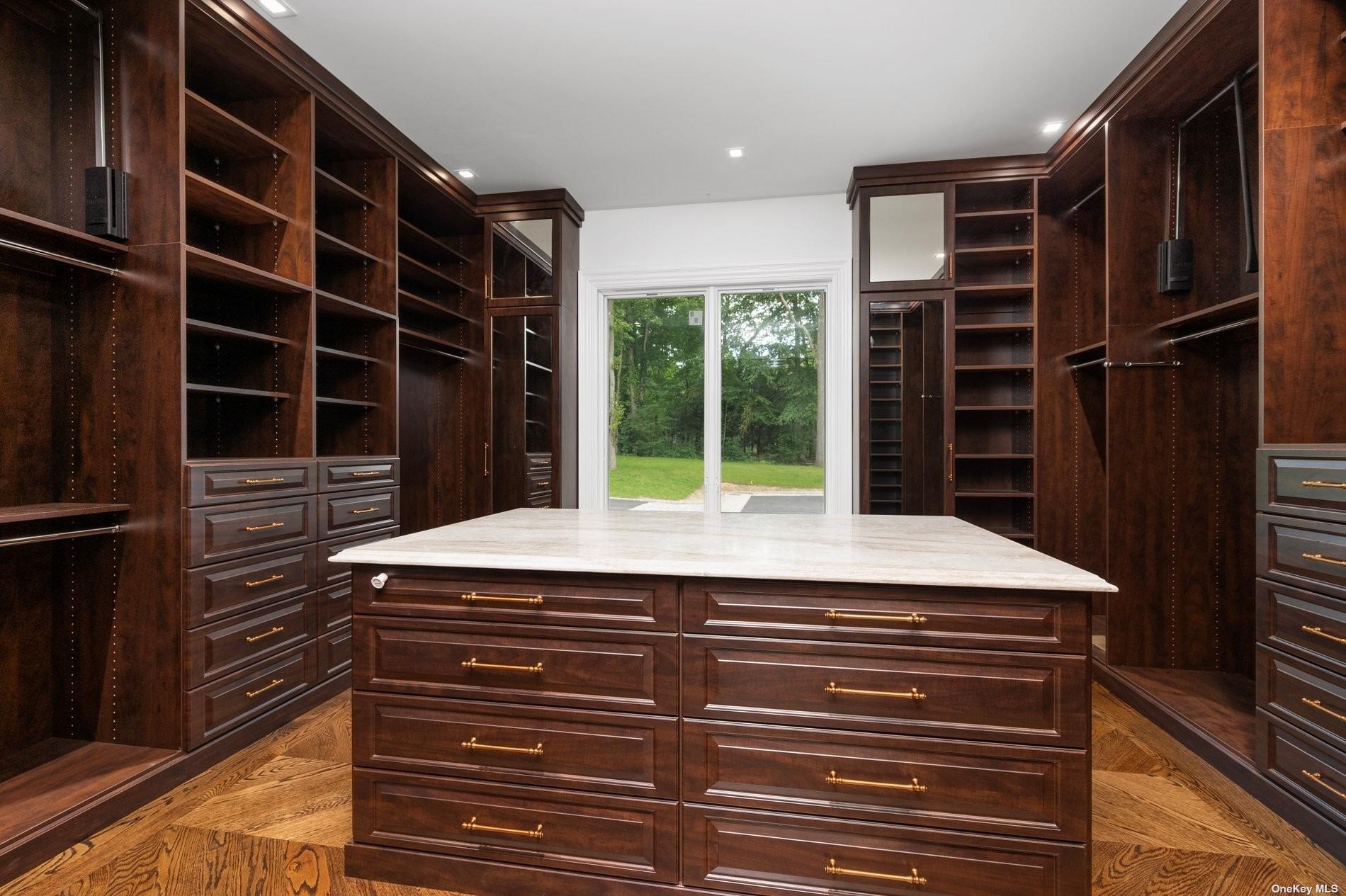 60 Koenig Drive Dr, Oyster Bay Cove, New York image 16