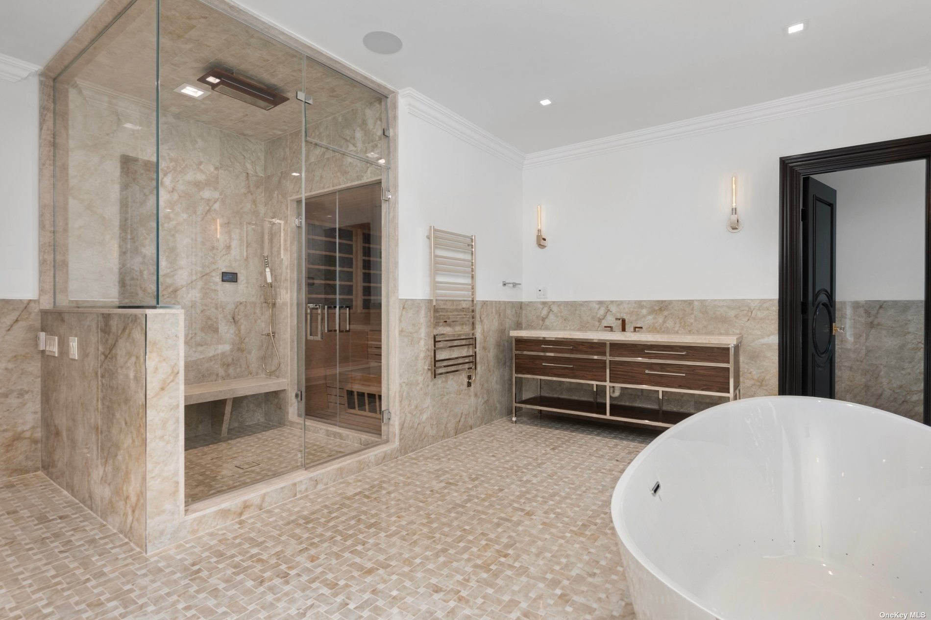 60 Koenig Drive Dr, Oyster Bay Cove, New York image 23