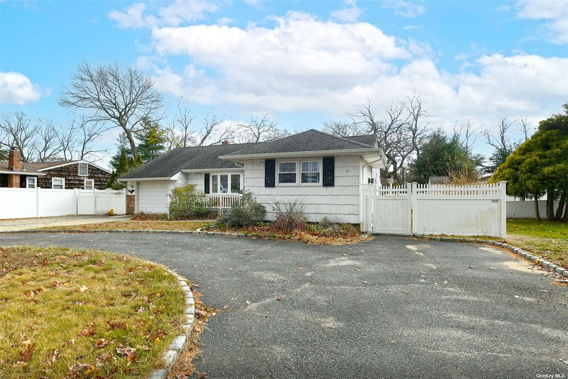 3526 Union Boulevard, East Islip, New York image 2