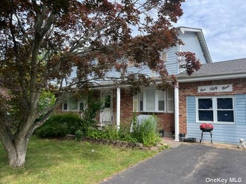 Homes For Sale - 159 Sammis Avenue<br/> Deer Park, NY 11729