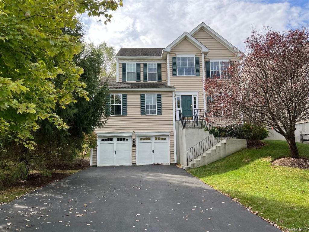 Rental Property at 624 Creekside Lane, Fishkill, New York - Bedrooms: 3 
Bathrooms: 3 
Rooms: 8  - $3,800 MO.