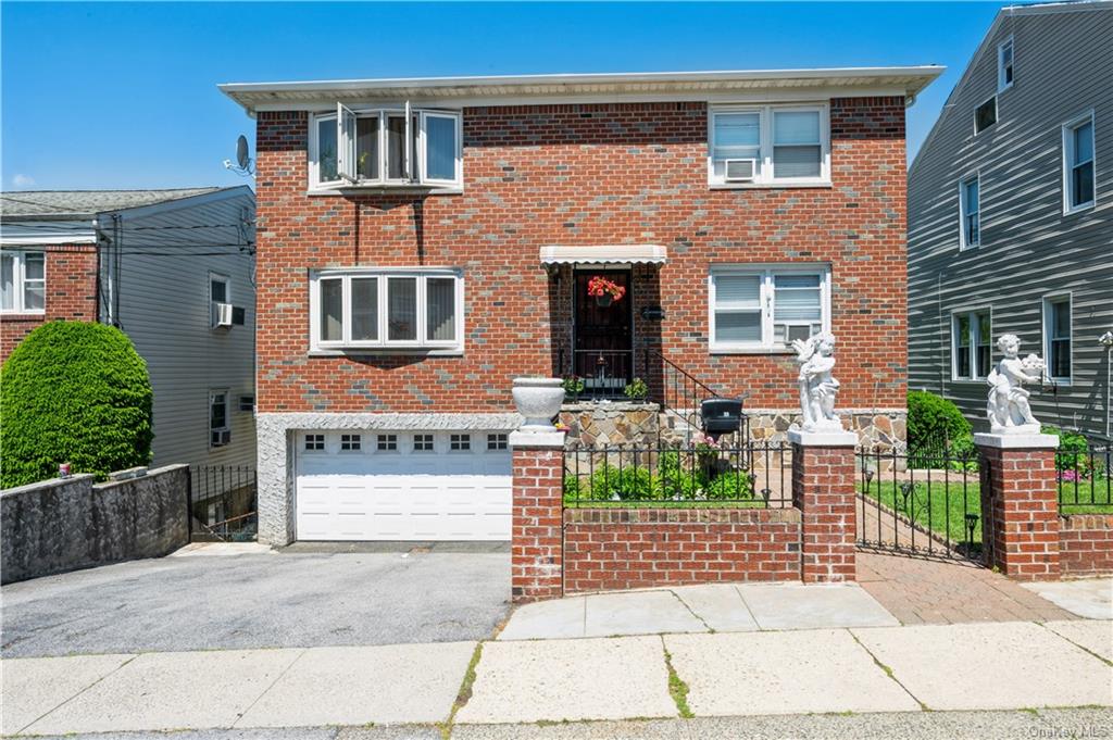 Property for Sale at 31 Bennett Avenue, Yonkers, New York - Bedrooms: 5 
Bathrooms: 2  - $859,900
