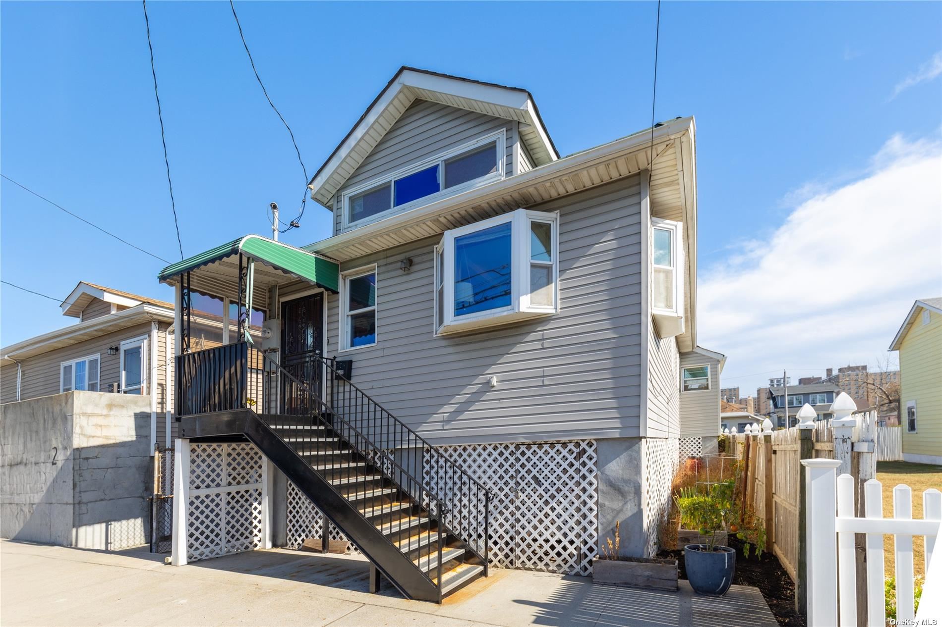 440 Beach 46th Street, Far Rockaway, New York image 3